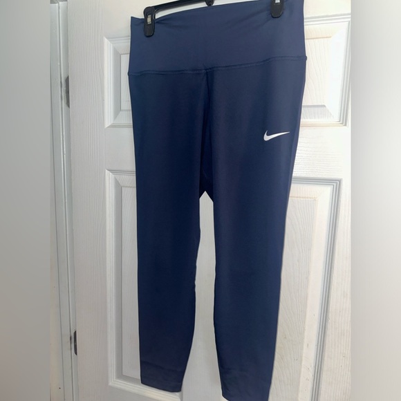 Nike Leggings - Picture 1 of 2